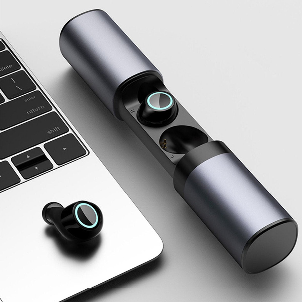2-in-1 Wireless Headphones With Power Bank